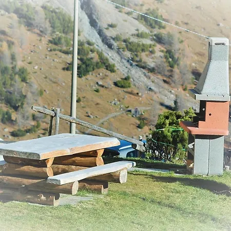 Chalet Li Baita Genny Apartment Livigno