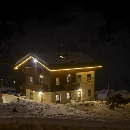 Chalet Li Baita Genny Apartment *