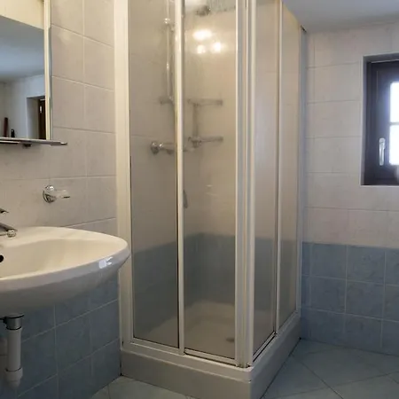 Chalet Li Baita Genny Apartment *