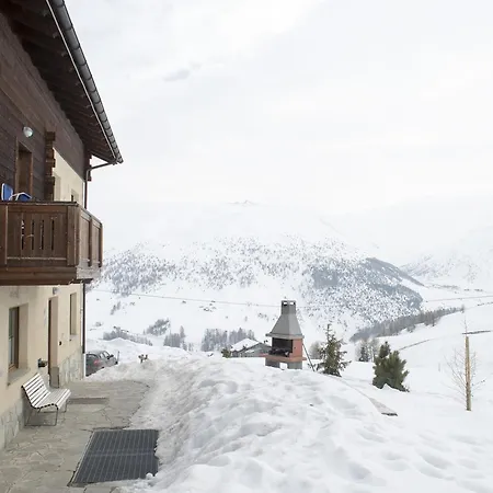 Chalet Li Baita Genny Apartment Livigno